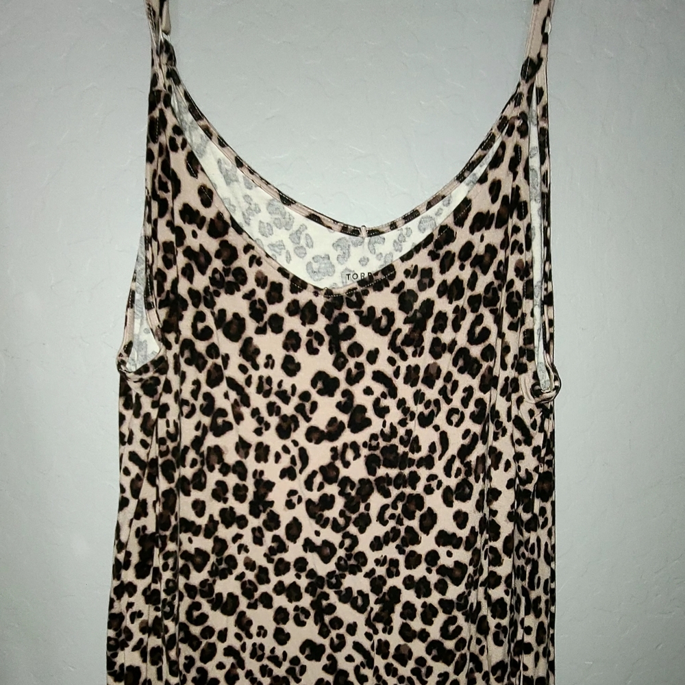 Torrid size 2 tank top Leapord Print